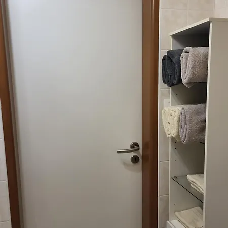 Zwaan Apartment *